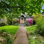Stylish 2Br In Historic Se Ladds Addition